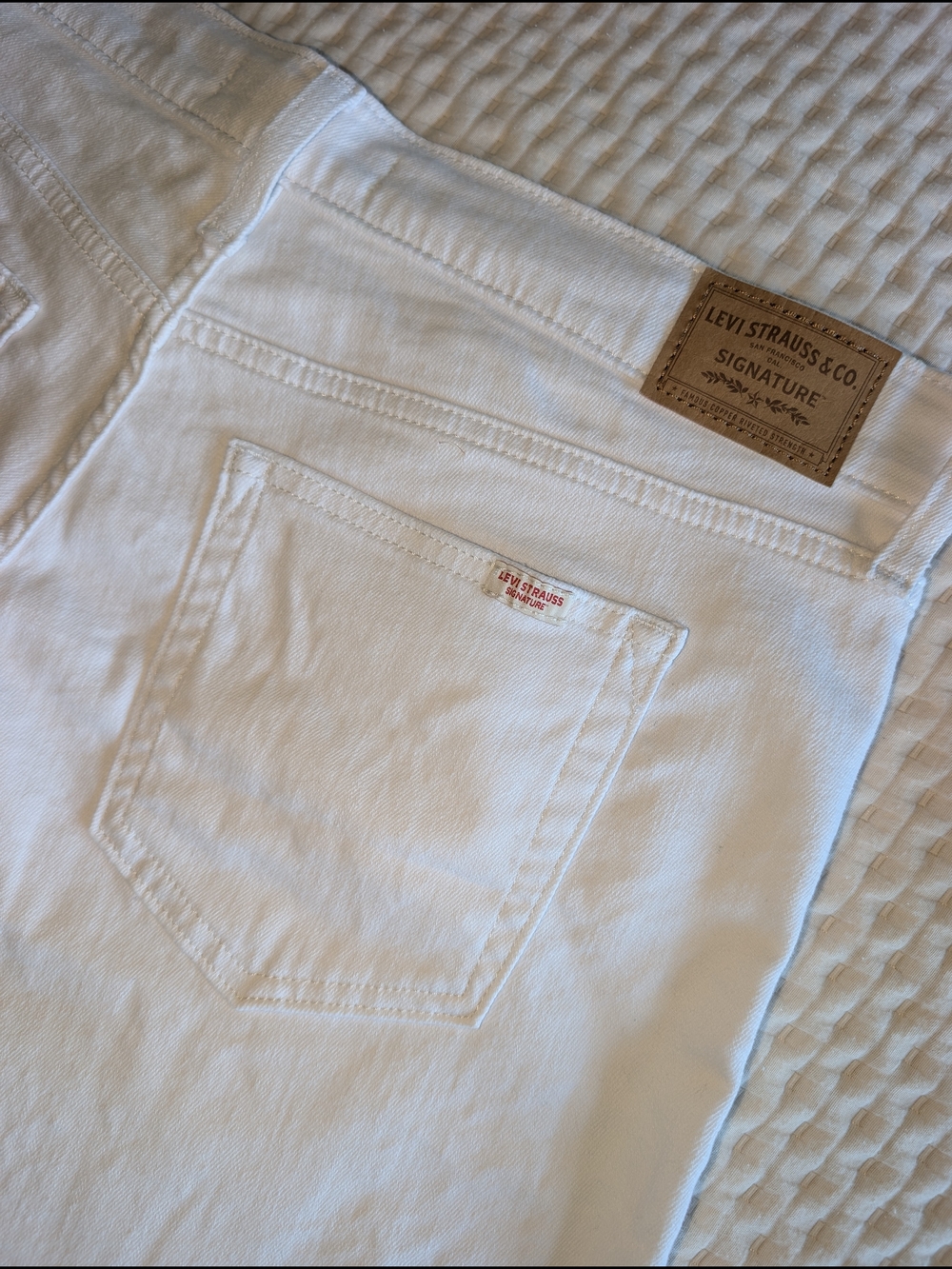 Levi's White Denim Jeans